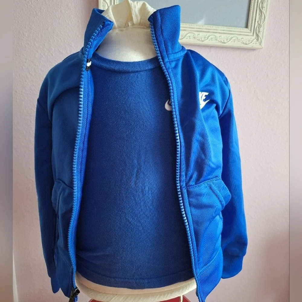 Nike Vibrant Blue Sports Jacket